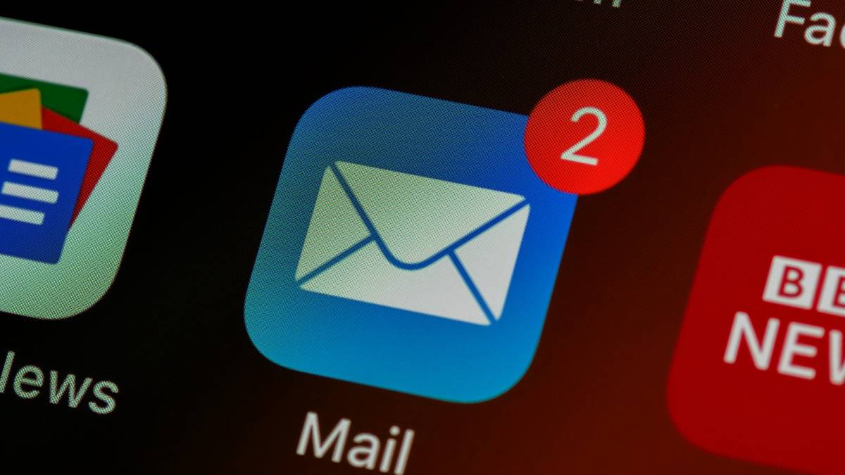 Kako postaviti poslovni e-mail na iPhoneu i iPadu